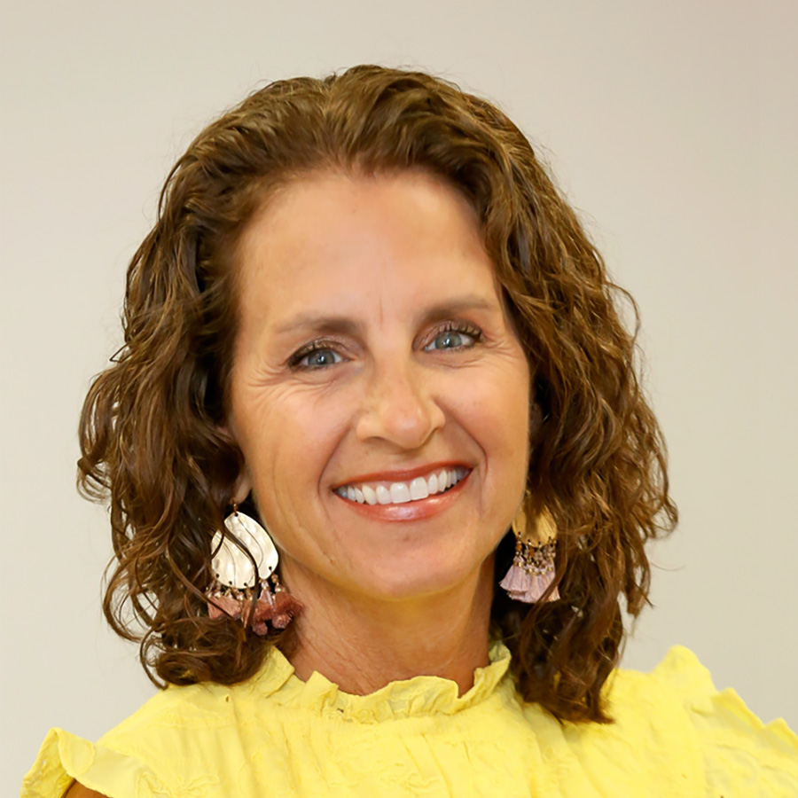 Dr. Kathy McKinnon