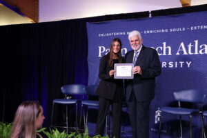 Alessia Passerini receives a franchising scholarship 2023