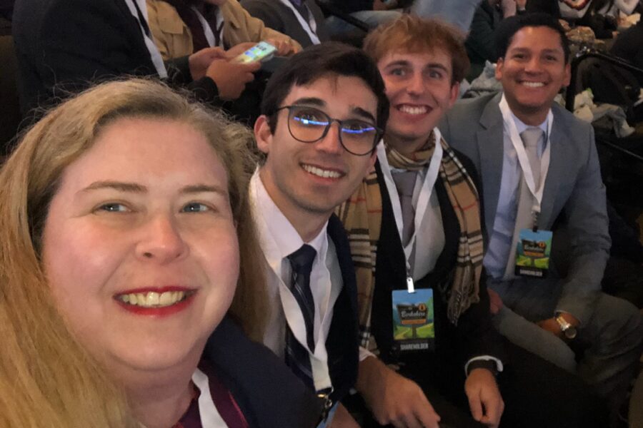 Attending the berkshire hathaway annual shareholders meeting