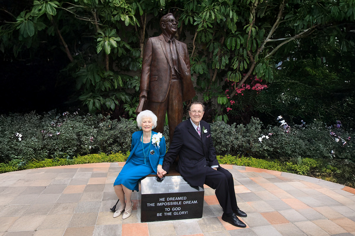 PBA Founder Dr. Jess Moody with his wife, Doris, on the PBA campus.