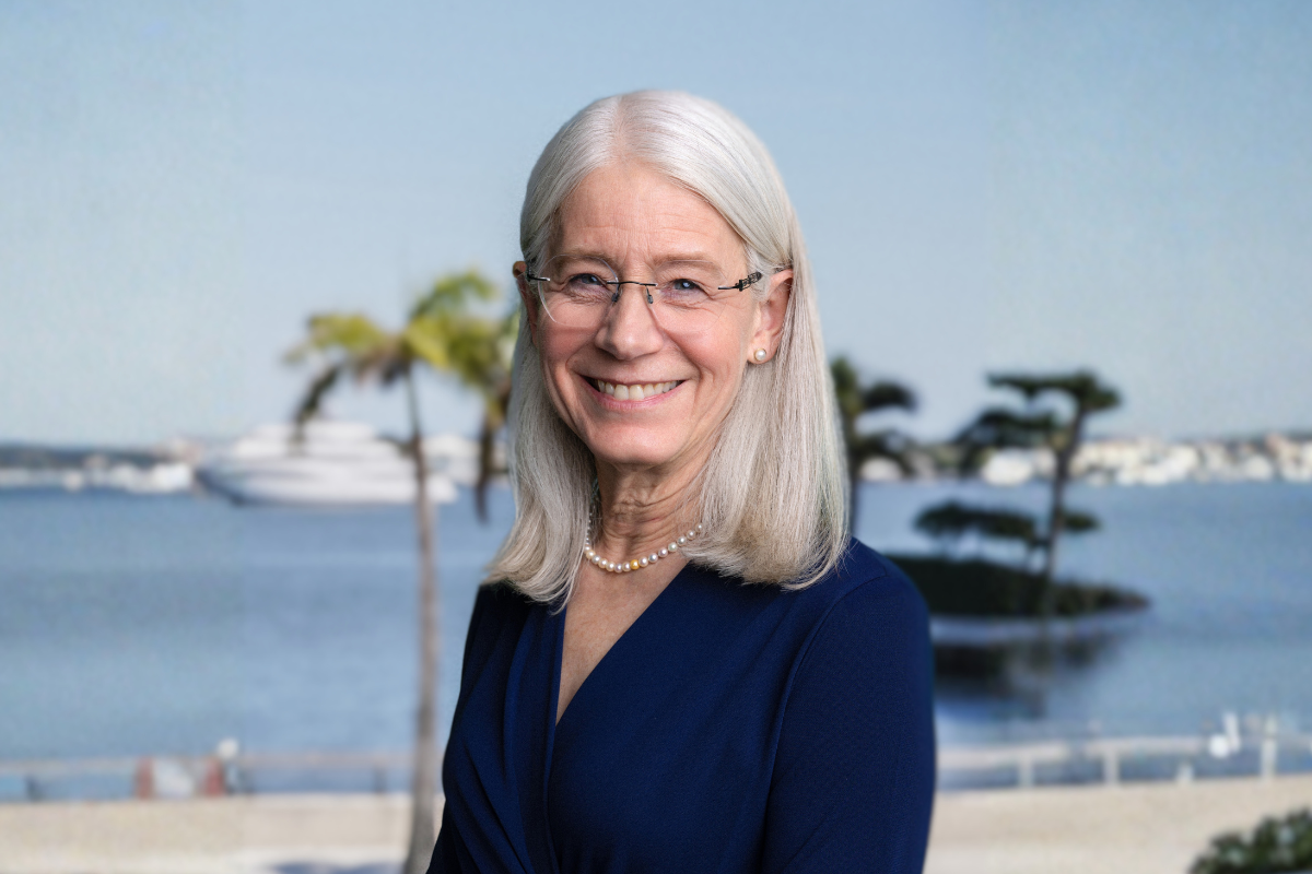 Dr. Debra Schwinn
