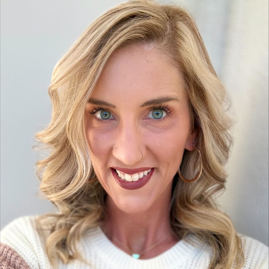 Jenny Nickless Headshot