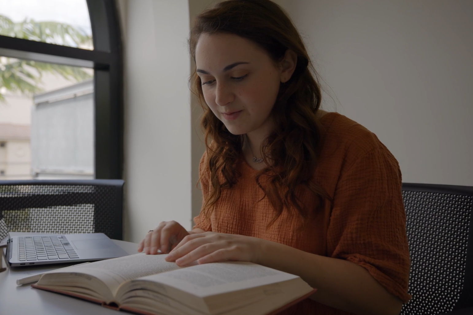 Aliya Rajnic Headshot