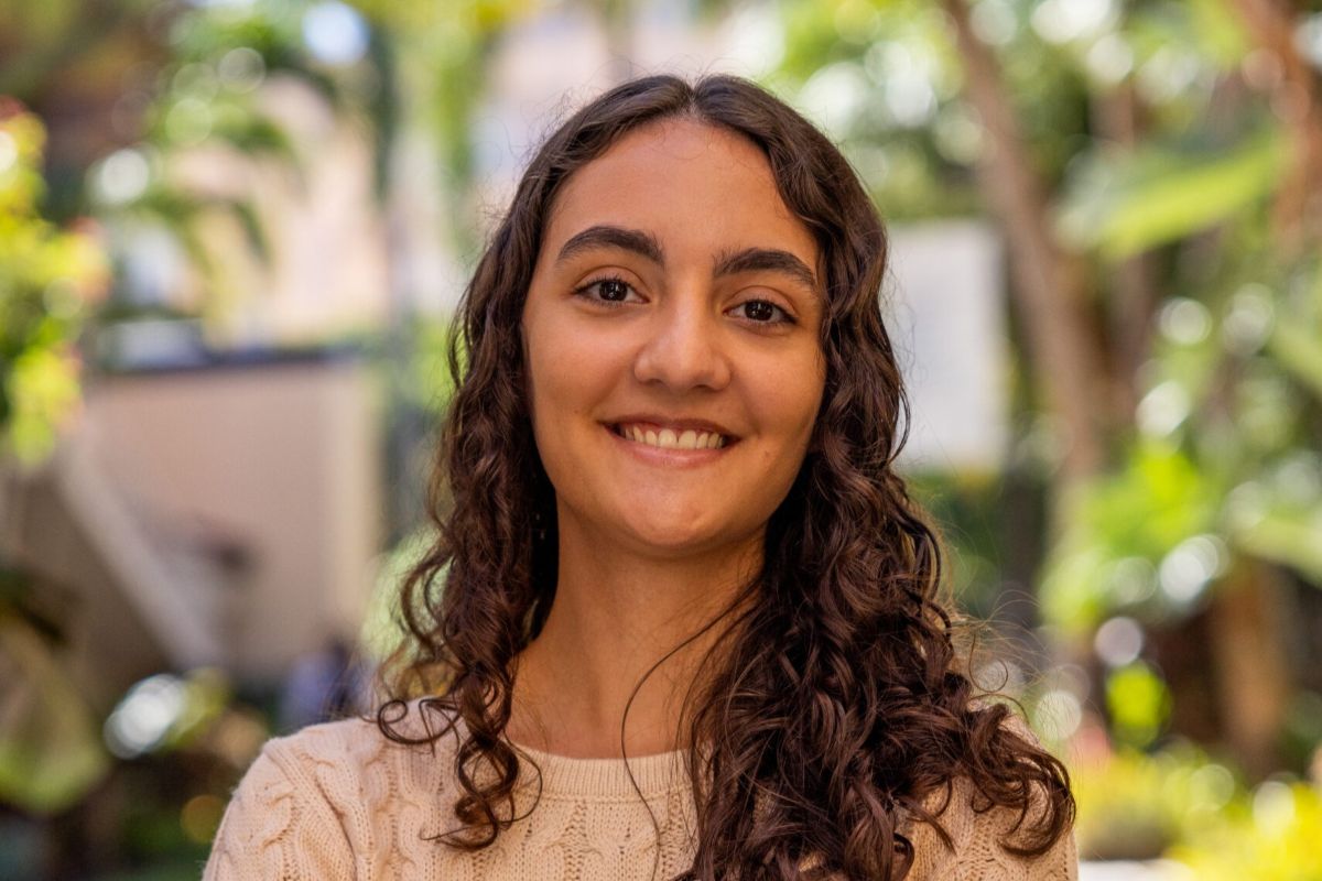 Ariane Campbell Headshot