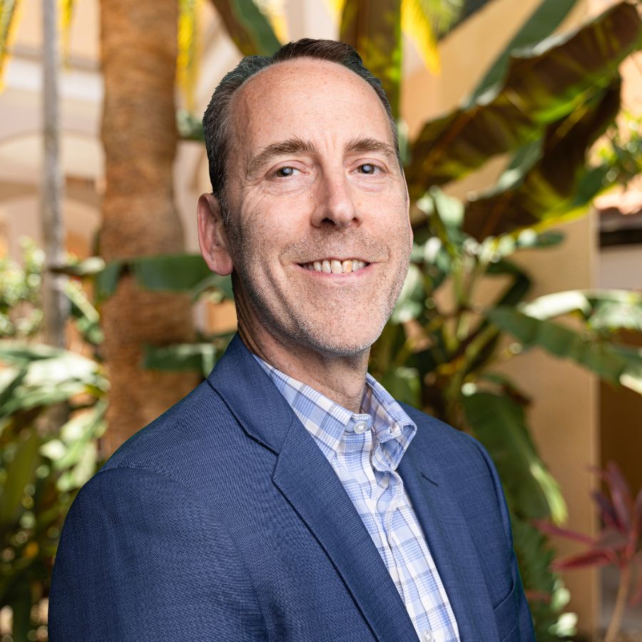 Aaron Bishop Headshot