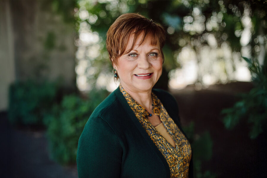 Bonnie Jo Daniels Headshot