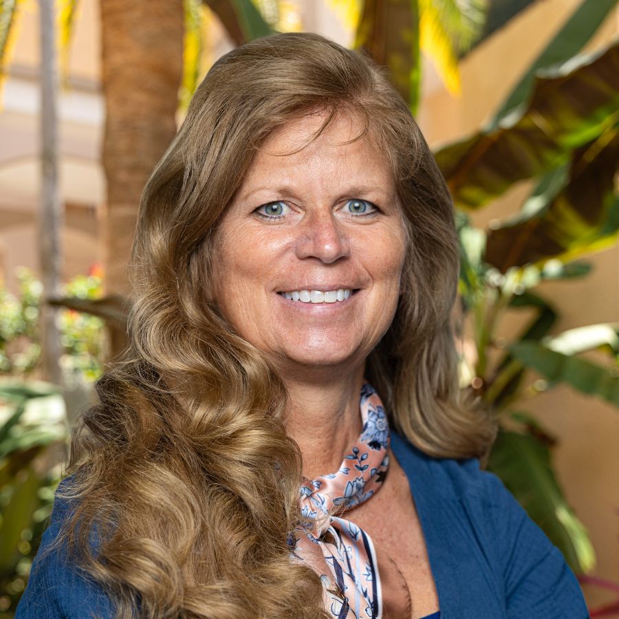 Julie Ann Bowser Headshot