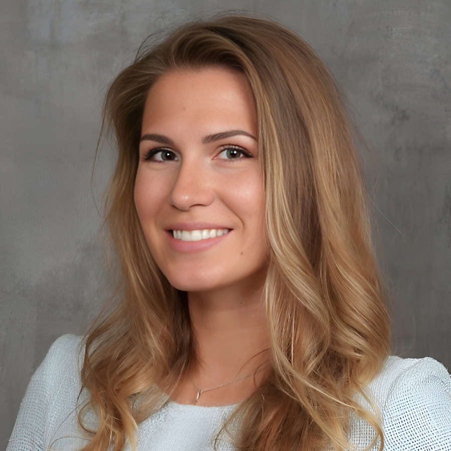 Yulia Stern Headshot