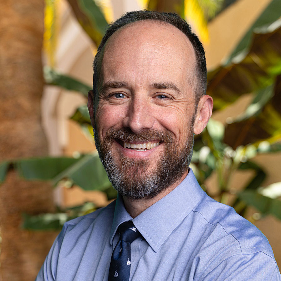 Kyle Van Houtan Headshot