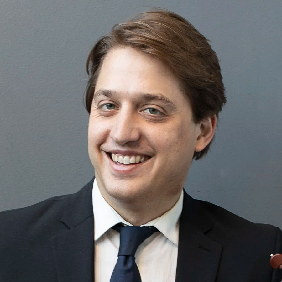 Nicholas Tavini Headshot